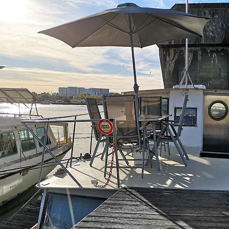 Le Bateau Ivre Otel Bordeaux Dış mekan fotoğraf