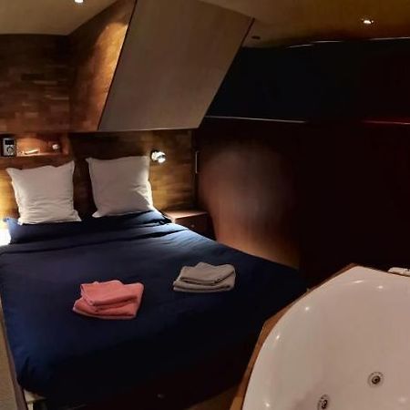 Le Bateau Ivre Otel Bordeaux Dış mekan fotoğraf