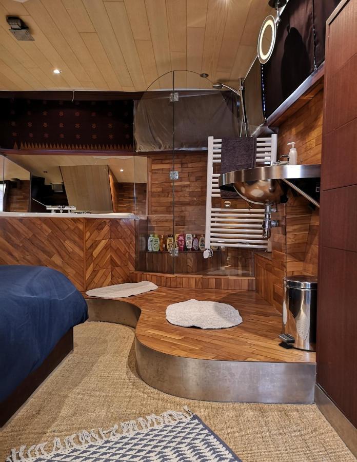 Le Bateau Ivre Otel Bordeaux Dış mekan fotoğraf