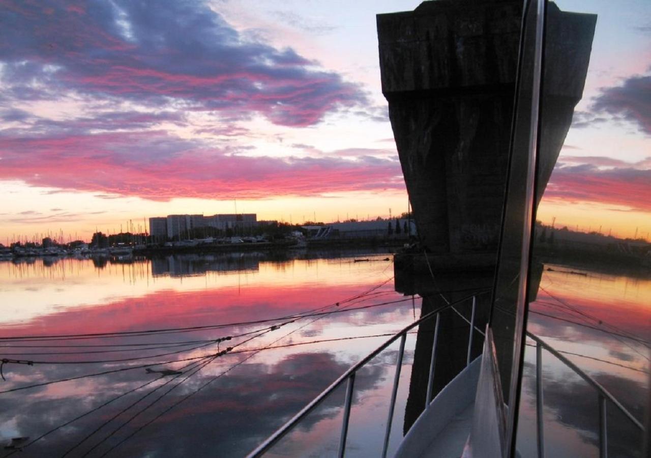 Le Bateau Ivre Otel Bordeaux Dış mekan fotoğraf